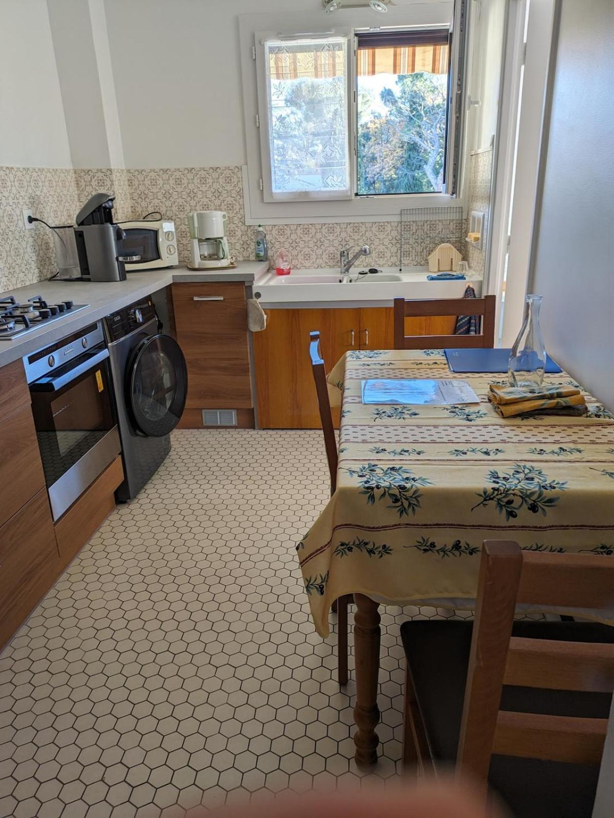 Appartement Spacieux Et Calme Saint-Raphaël Εξωτερικό φωτογραφία